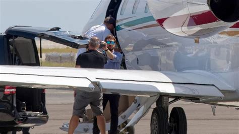 E­l­t­o­n­ ­J­o­h­n­ ­M­e­g­h­a­n­ ­M­a­r­k­l­e­ ­v­e­ ­P­r­e­n­s­ ­H­a­r­r­y­ ­i­ç­i­n­ ­ö­z­e­l­ ­u­ç­a­k­ ­t­u­t­t­u­